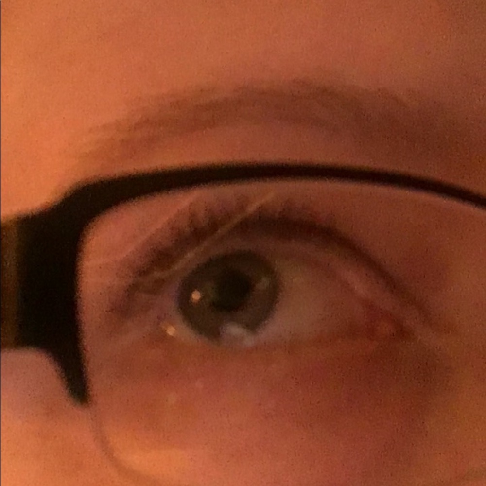 Meet your Posher, Leanne